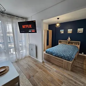 https://studio-voltaire-centre-ville.inbrittany.com