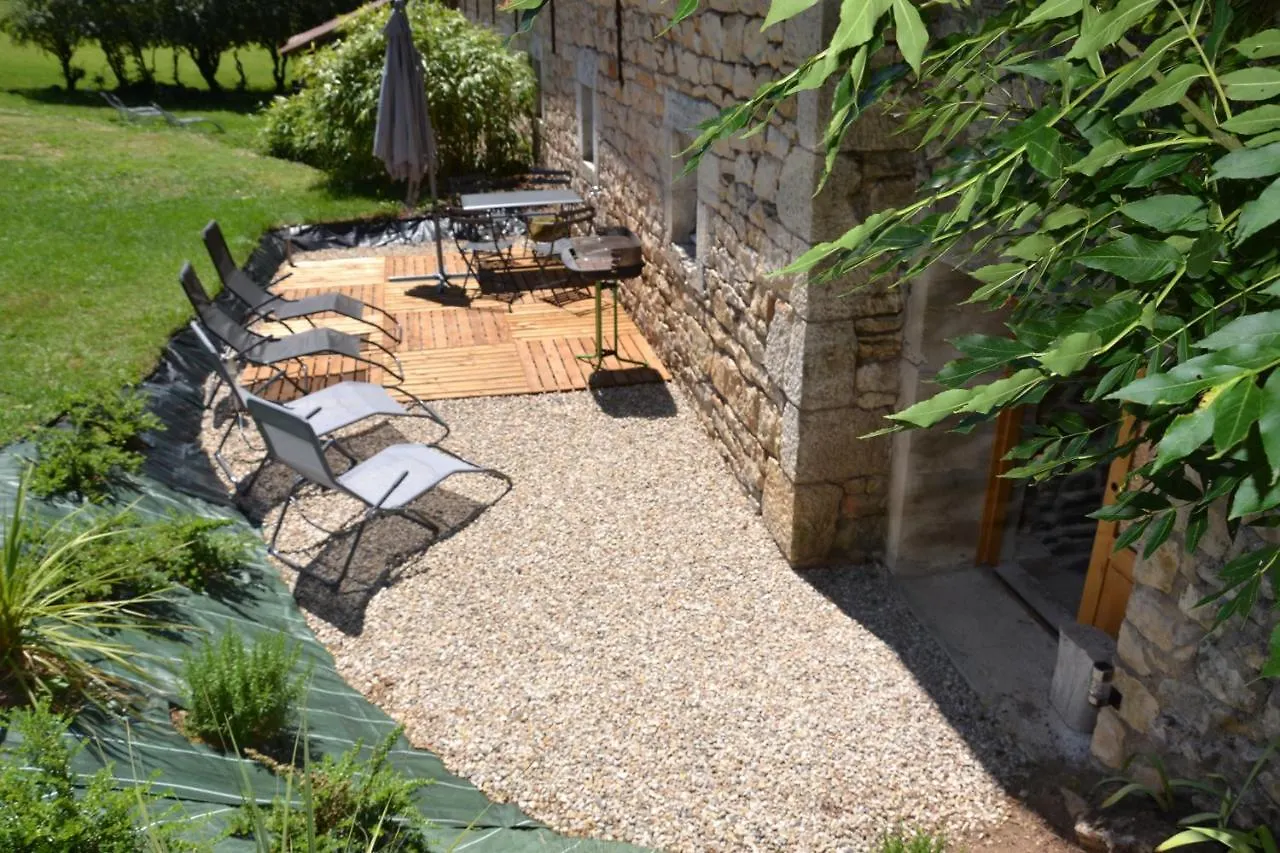 Gite Entre Causse Et Vallon: Renovated Barn Retreat in Aveyron Salles-la-Source 0*,  France